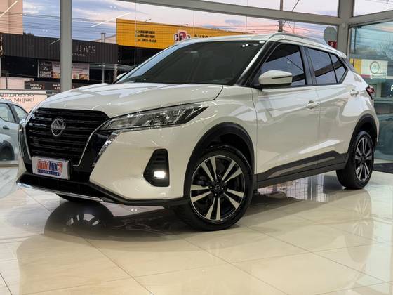 NISSAN KICKS 1.6 16V FLEXSTART ADVANCE XTRONIC NISSAN KICKS 1.6 16V FLEXSTART ADVANCE XTRONIC